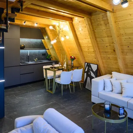 Luxurious For Couples With Hot Tub View Willa