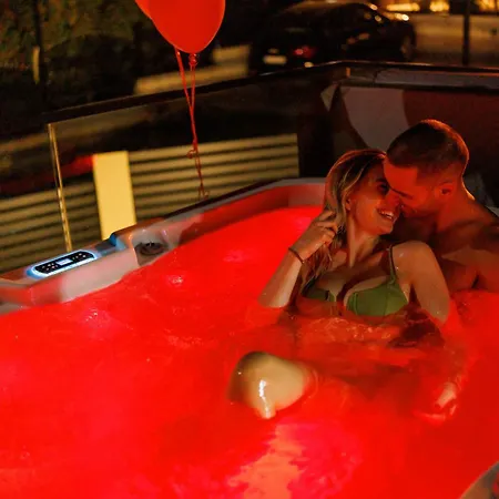 Luxurious For Couples With Hot Tub View Villa Aleksinac